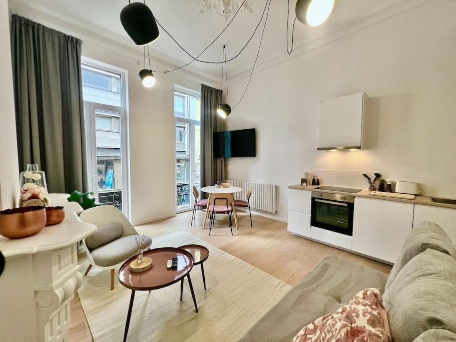 L'Escapade Chic - Cathedrale, Saint Lambert Apartment Liege Exterior photo